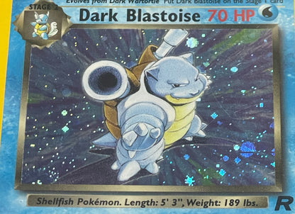 Dark Blastoise Pokémon Kort - Team Rocket Set 3/82 - Klassisk Kort - CollexyLux.dk