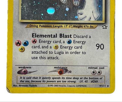 Lugia 9/111 Holo fra Pokémon Neo Genesis – nærbillede af nederste del, kanter og collector number 9/111
